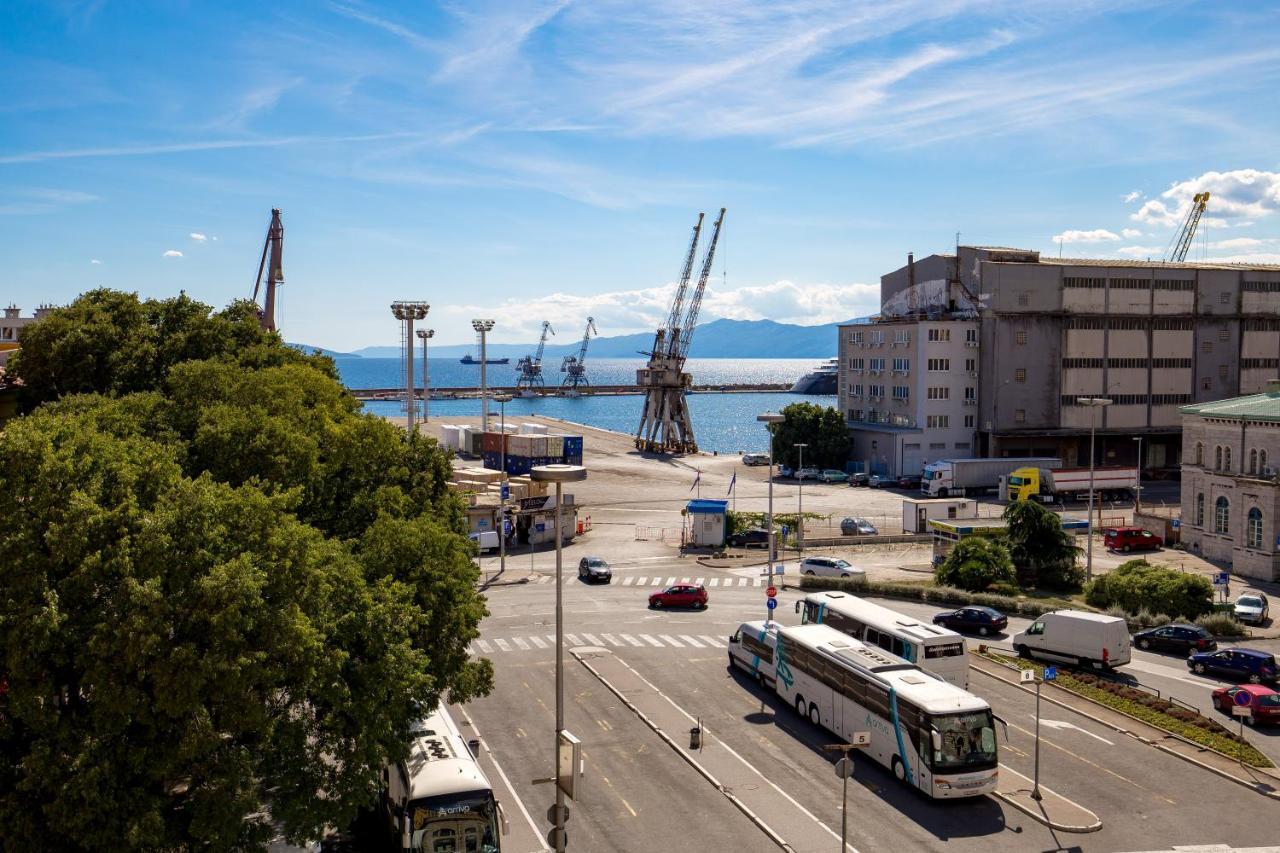 Apartments Harbour View Rijeka Exterior foto