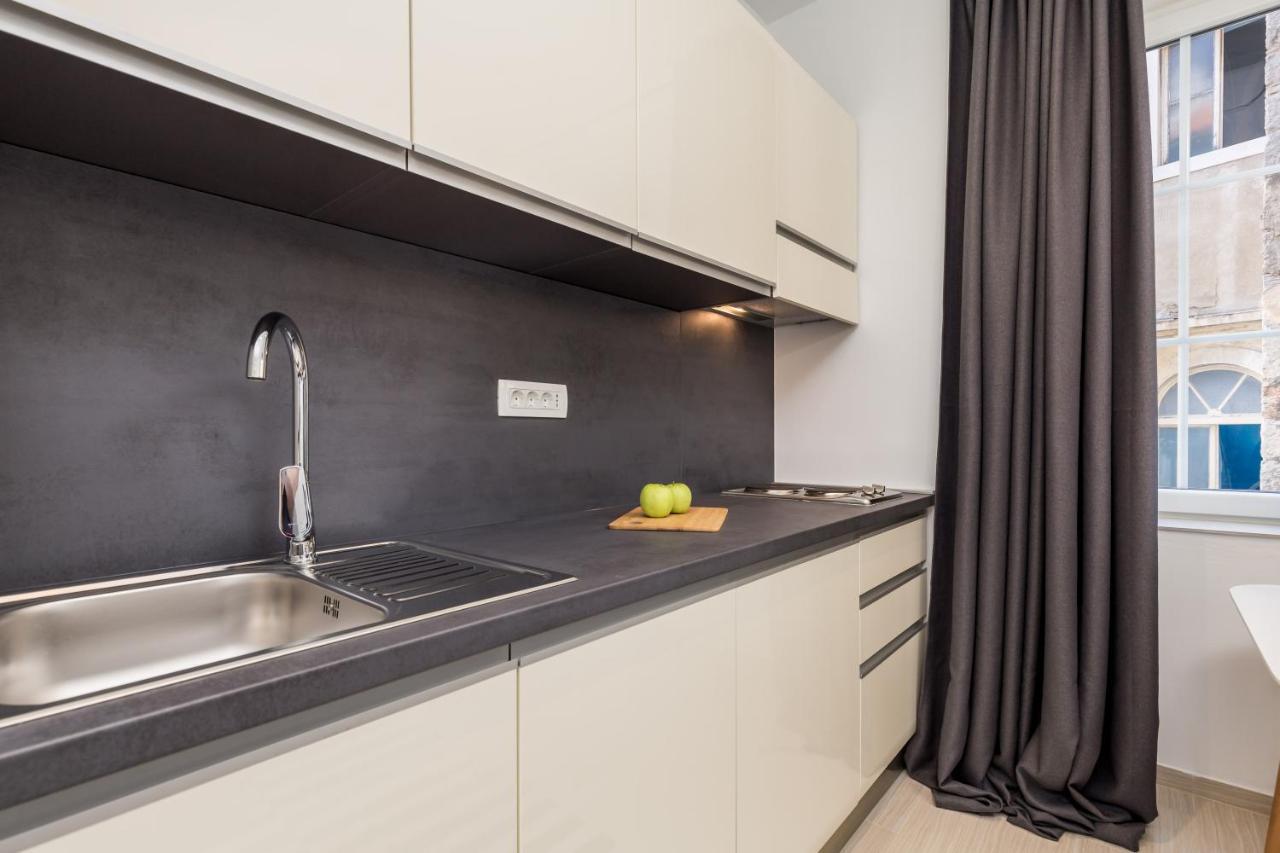 Apartments Harbour View Rijeka Exterior foto