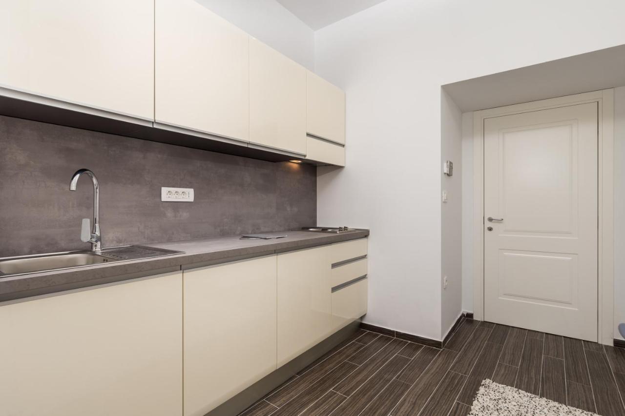 Apartments Harbour View Rijeka Exterior foto